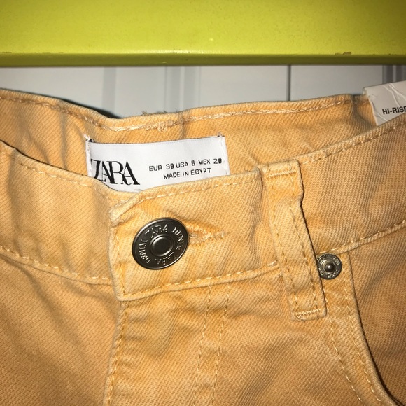 Zara shorts - Picture 2 of 4